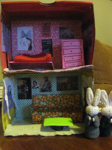 Our shoebox dollhouse « Pickle Me This